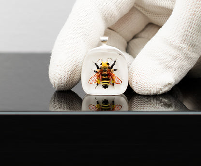 Bee Pendant, 2026