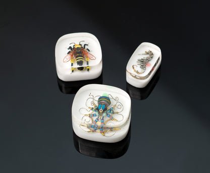 Bee Pendant, 2026